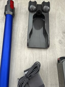 Prodám Vysavač Dyson V11 Absolute - 4