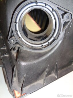 Filtrbox s filtrem 1J0129607AE - 4