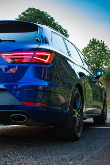 Seat Leon Cupra ST 300 221kw 4drive - 4