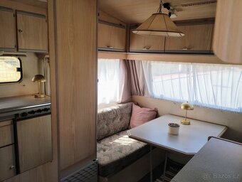 Obytný přívěs karavan - 4