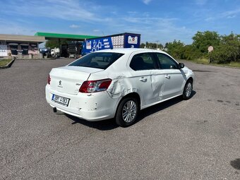 Peugeot 301 1.2 60kw - 4