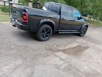 Dodge Ram Big Horn pěkný stav - 4