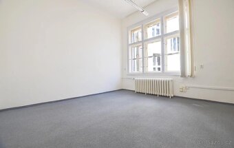 Pronájem kanceláře 32 m² bez provize Praha 1 - 4