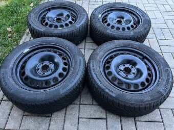 4x plechový disky 5x105 R16, zimní pneu - 4