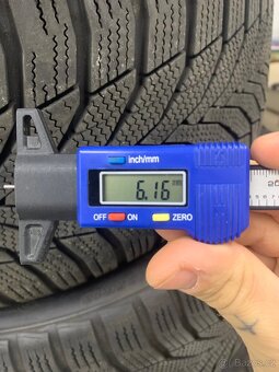 Zimní kola 255/35-R19 (8.0x 19 ET 4/5) - 4