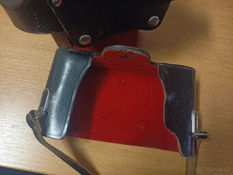 Pouzdro na Pentacon SIX - 4