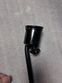 Porsche 356 nálevka oleje do motoru. - 4