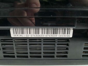 PlayStation 3 (CECHC04) - 4