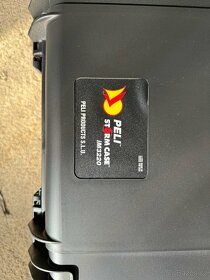 Odolný vodotěsný dlouhý kufr Peli Storm Case iM3220 bez pěny - 4