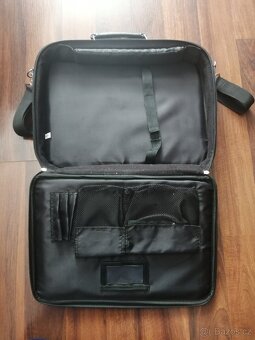 Taska cez plece,repro pre PC,inteligentné hodinky - 4