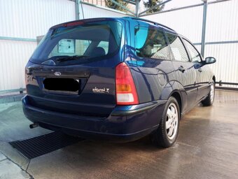 Ford Focus 1,6 benzín 74KW - 4