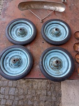 Set retro koleček - 4