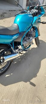 Prodám Silniční motorku Yamaha 600 ccm - 4