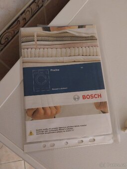 Prodám plně funkční pračku Bosch na 4kg pradla - 4