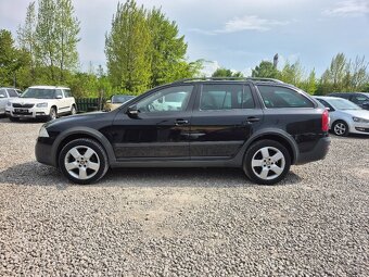 Škoda Octavia Scout,2.0TDi,103KW,4x4,MANUÁL,XENON,BEZ KOROZE - 4
