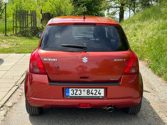 Suzuki Swift, 1.3 - 4