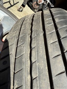 Alu Kola 5x114.3 245/50 r20 - 4