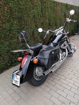 Honda Shadow VT750 SLEVA - 4