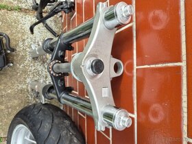 Honda VFR 800 FI 1998 - 2001 - kola - 4