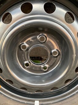 5x114,3 R15 zimní sada Hyundai i30 - 4