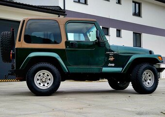 °IIIIIII° JEEP WRANGLER 4.o Sahara - 4