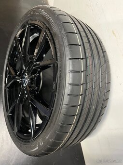 VW Golf 8 R19 GTI Nová letní sada - 4