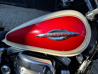 Suzuki VZ 800 Marauder - 4