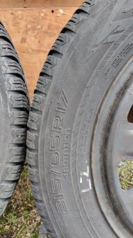 Prodám zimní pneumatiky 215/65 R17 - 4