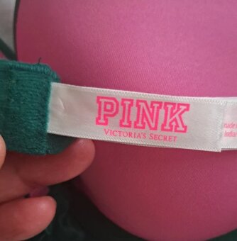PODPRSENKA....VICTORIA S SECRET...34 C - 4