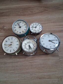 5ks funkčních budíku - 4