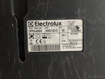 Vysavač Electrolux ZPF Classic - 4