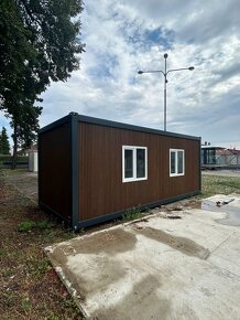 Obytný kontejner o rozměru 3 x 7 m s obložením WPC - 4