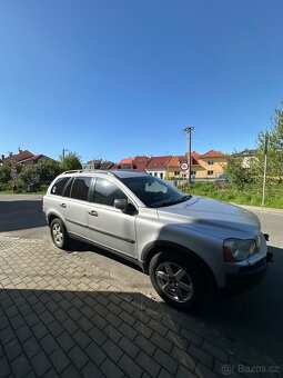 Volvo XC90 - 4