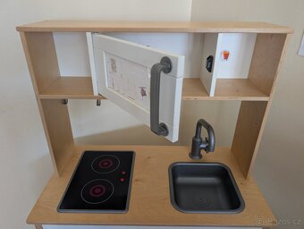 Dřevěná kuchyňka IKEA - 4