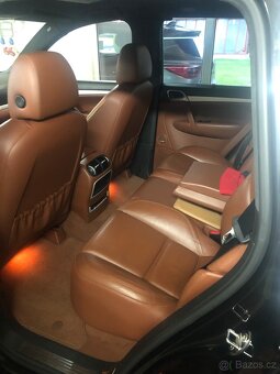 Porsche Cayenne Turbo 4.8 - 4