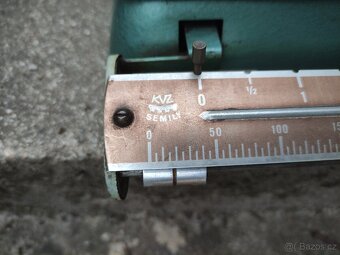 Retro vaha - 4