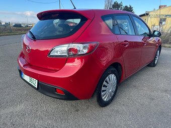 Mazda 3 1,6i 77kW r.v.2010, serviska, 1.majitel - 4