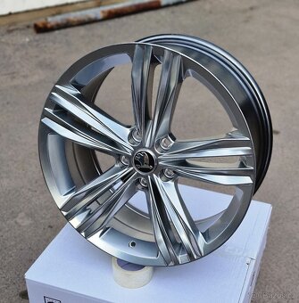 alu kola 5x112 r18 ...- 5X112 18 - 4