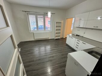 (806) Pronájem, dům, 196 m poz., B. Němcové 349, Podbořany - 4