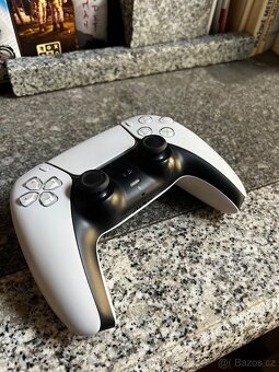 Playstation 5 s mechanikou + PS5 sluchátka Pulse 3D - 4