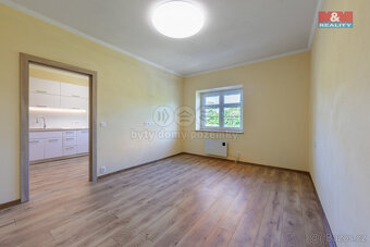 Prodej bytu 1+1 v Karlových Varech, 35 m2, ul. U Trati - 4