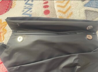 Nová větší ledvinka unisex - 4