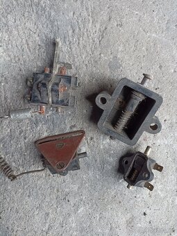 Brzdový spínač jawa -čz - koleno k motoru - - 4