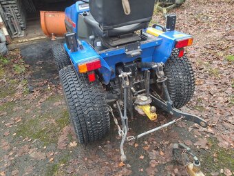 Prodam traktor iseki - 4