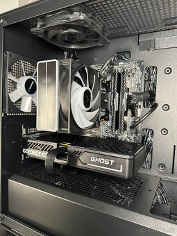Herní PC (RTX 5060, Ryzen 5600XT, 32GB RAM) + VIDEO - 4