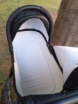 Kočárek 2v1 +sada kol - 4