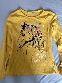 4 x dívčí triko s koňmi vel. 146-152 - 4