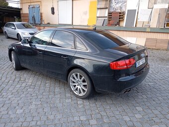 AUDI A4 B8 - 4