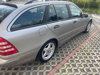 Mercedes Benz w203 c200 - 4