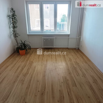 pronájem bytu o dispozici 2+1 po kompletní rekonstrukci, ul. - 4